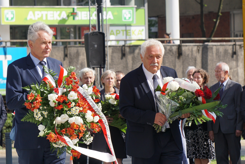 Nasz los przestrogą - zaduma pod pomnikiem pomordowanych Profesorów Lwowskich